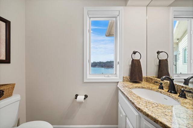 11 Oliete Ln, Hot Springs Village, AR 71909