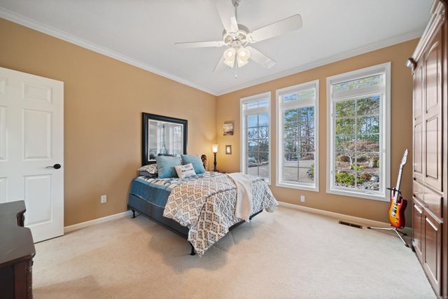 11 Oliete Ln, Hot Springs Village, AR 71909