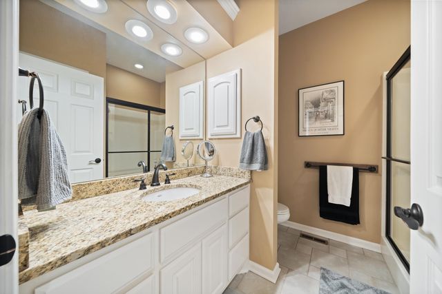 11 Oliete Ln, Hot Springs Village, AR 71909