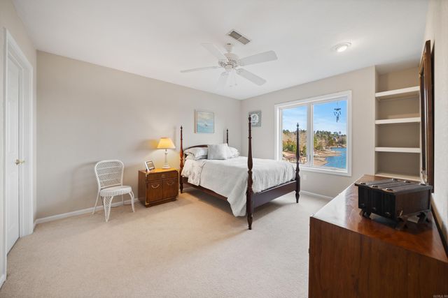 11 Oliete Ln, Hot Springs Village, AR 71909