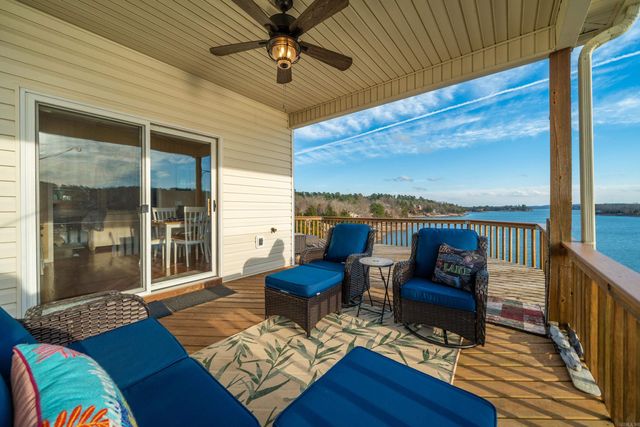 11 Oliete Ln, Hot Springs Village, AR 71909