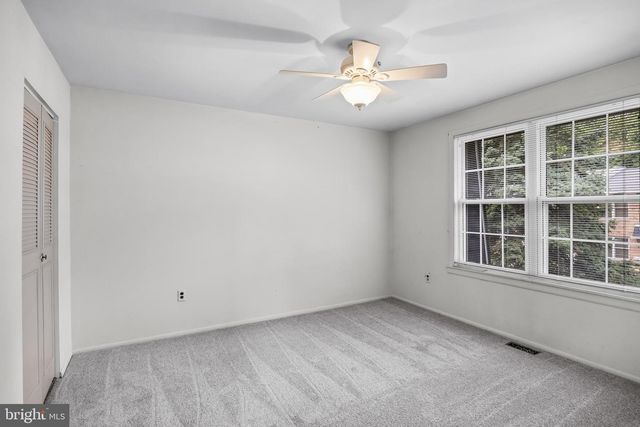 2068 HARBOUR DR, Palmyra, NJ 08065
