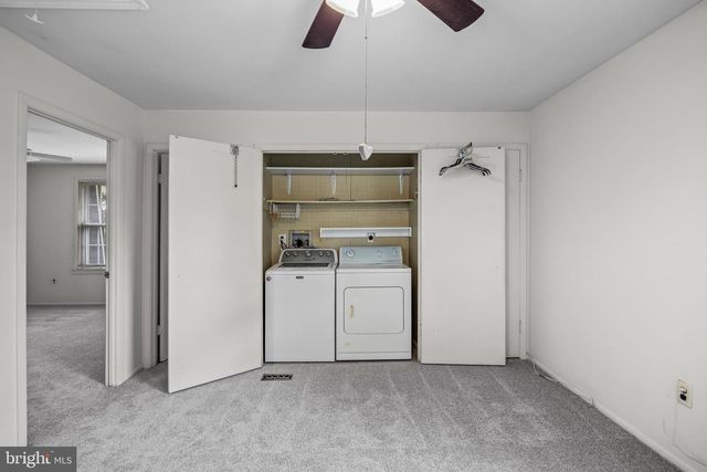 2068 HARBOUR DR, Palmyra, NJ 08065
