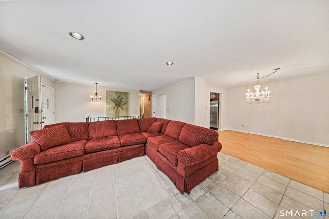 123 Queens Road 123, Torrington, CT 06790