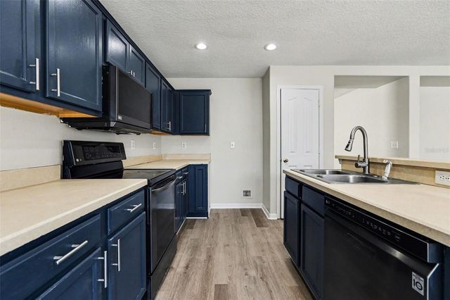 404 VINE CLIFF STREET, Ruskin, FL 33570