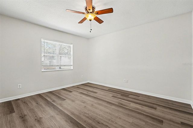 404 VINE CLIFF STREET, Ruskin, FL 33570