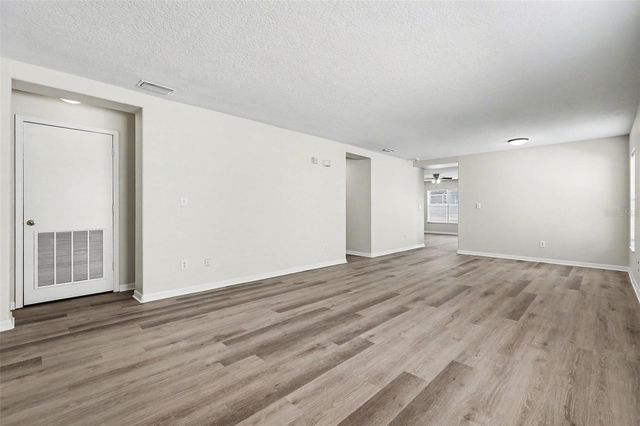 404 VINE CLIFF STREET, Ruskin, FL 33570