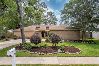 3706 Autumn Lane, Baytown, TX 77521