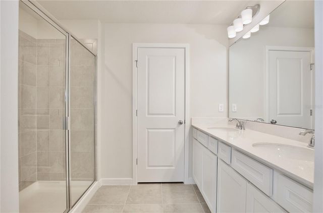 5586 PINELAND RUN, Orlando, FL 32829