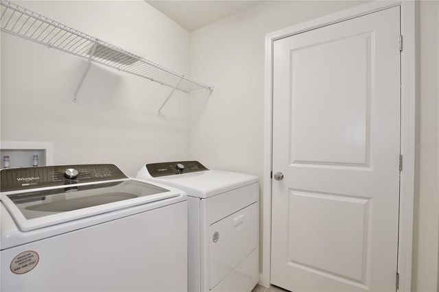 5586 PINELAND RUN, Orlando, FL 32829