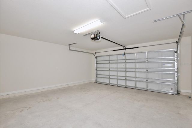 5586 PINELAND RUN, Orlando, FL 32829