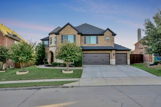 423 Aylesbury Drive, Roanoke, TX 76262