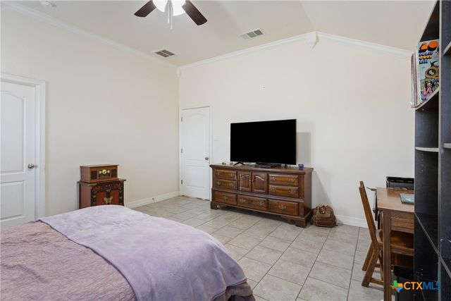 303 County Road 127, Gatesville, TX 76528