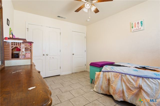 303 County Road 127, Gatesville, TX 76528