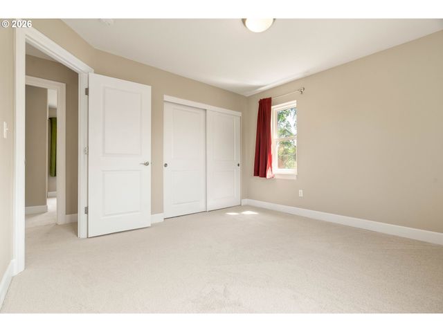 8016 N MISSISSIPPI Ave, Portland, OR 97217