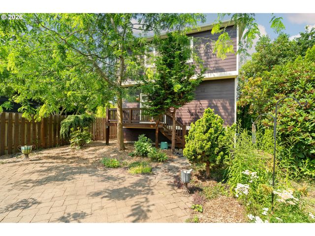 8016 N MISSISSIPPI Ave, Portland, OR 97217