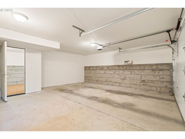 8016 N MISSISSIPPI Ave, Portland, OR 97217