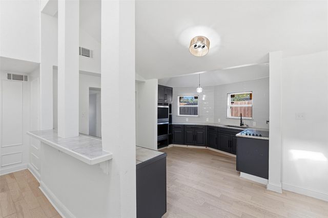 10332 Muskogee Circle, Dallas, TX 75217