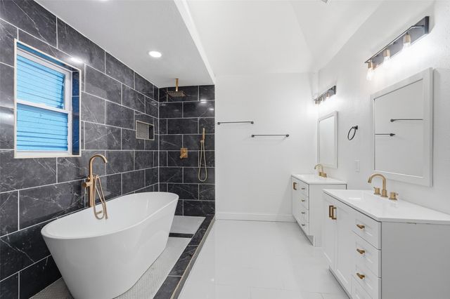 10332 Muskogee Circle, Dallas, TX 75217