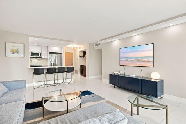 340 Sunset Drive 405, Fort Lauderdale, FL 33301