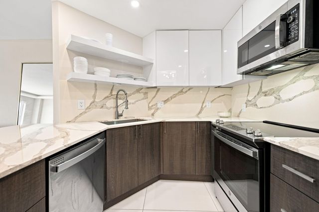 340 Sunset Drive 405, Fort Lauderdale, FL 33301
