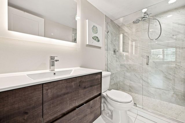 340 Sunset Drive 405, Fort Lauderdale, FL 33301