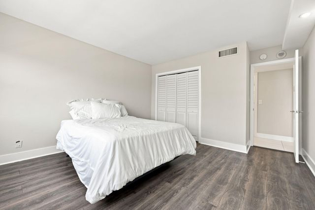 340 Sunset Drive 405, Fort Lauderdale, FL 33301