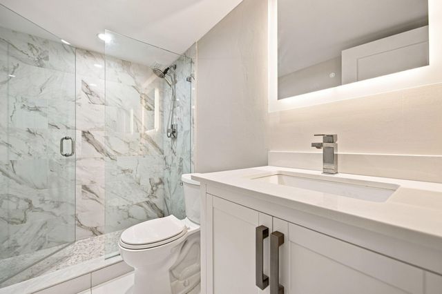340 Sunset Drive 405, Fort Lauderdale, FL 33301