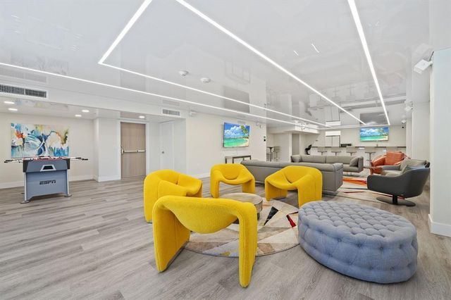 340 Sunset Drive 405, Fort Lauderdale, FL 33301