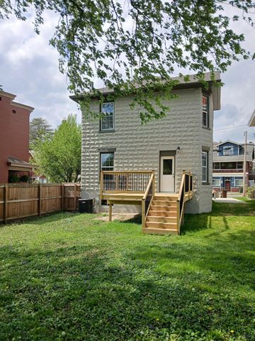 103 W Walnut Street, Southgate, KY 41071