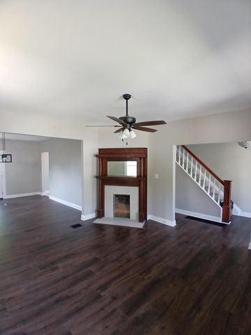 103 W Walnut Street, Southgate, KY 41071