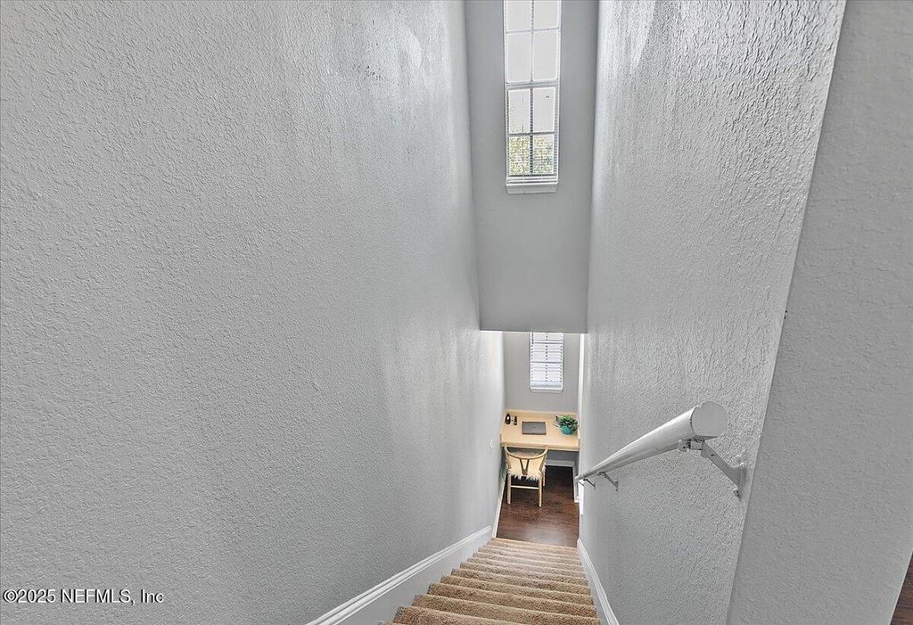 Image 12 of property listing at 10075 GATE Parkway, 1511, Jacksonville, FL 32246