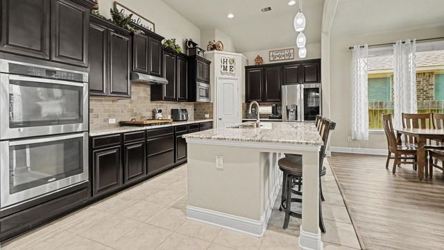 4817 Ladona Court, League City, TX 77573