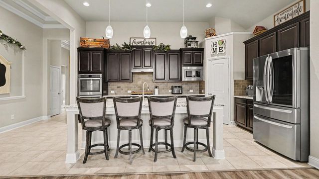 4817 Ladona Court, League City, TX 77573