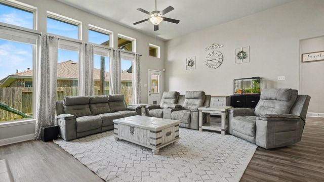 4817 Ladona Court, League City, TX 77573