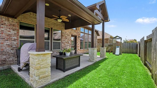 4817 Ladona Court, League City, TX 77573