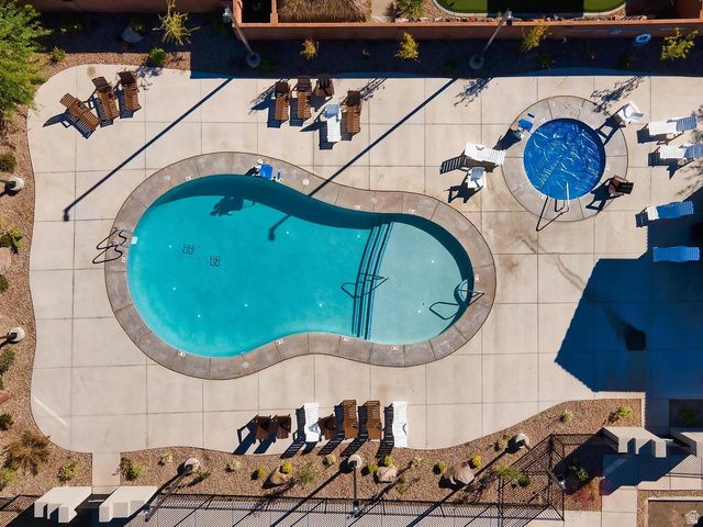 262 LADERA DR, Washington, UT 84780