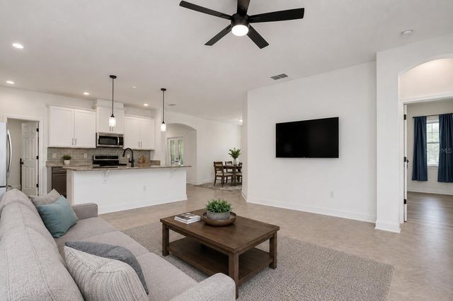 5301 MATCH POINT PLACE, Lithia, FL 33547