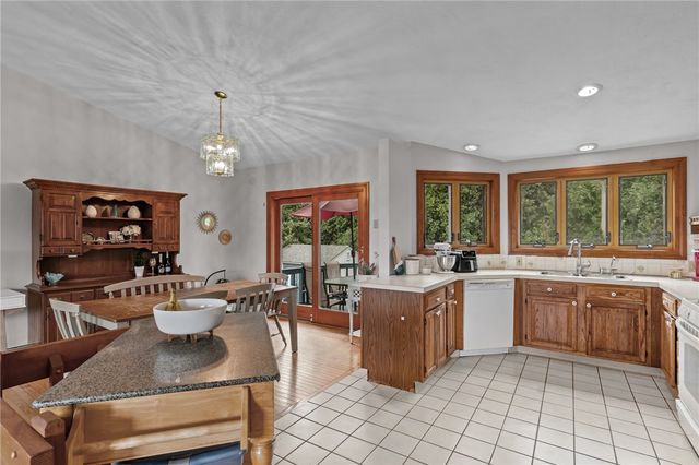 6 Island View Drive, Warwick, RI 02886