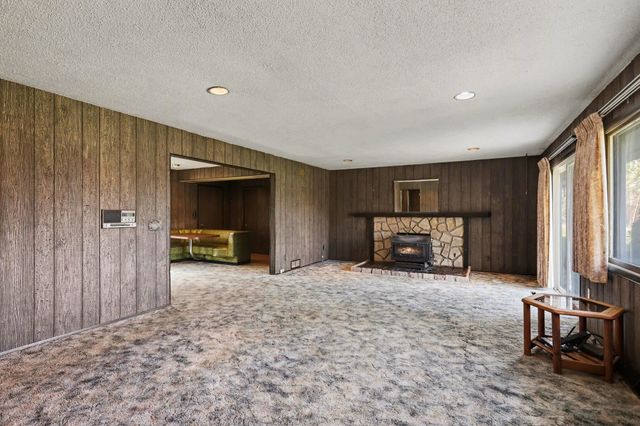 5454 N River Road, Freeland, MI 48623