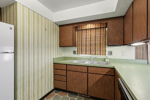 5454 N River Road, Freeland, MI 48623