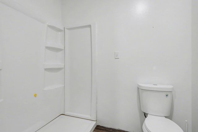 5454 N River Road, Freeland, MI 48623