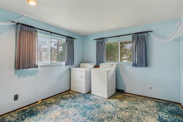 5454 N River Road, Freeland, MI 48623