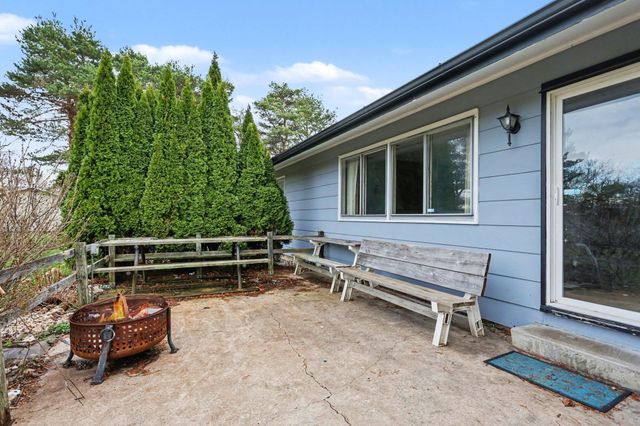 5454 N River Road, Freeland, MI 48623