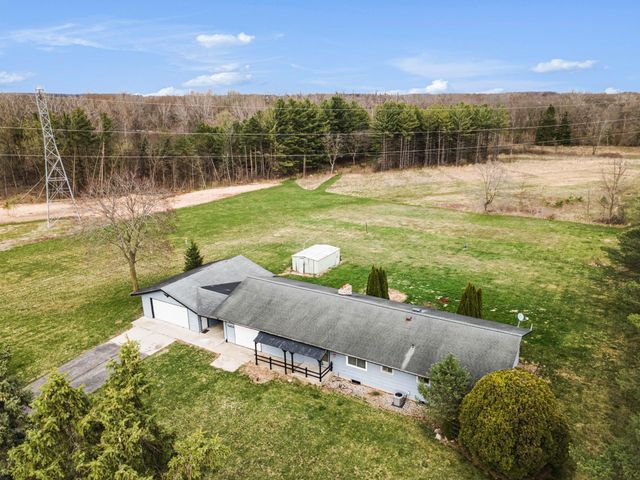 5454 N River Road, Freeland, MI 48623