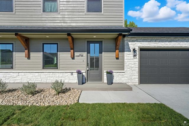 4102 Scenic Crossing, Manhattan, KS 66503