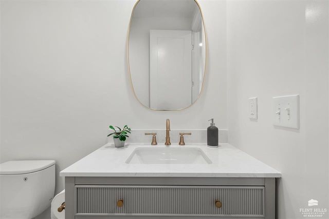 4102 Scenic Crossing, Manhattan, KS 66503