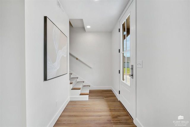 4102 Scenic Crossing, Manhattan, KS 66503