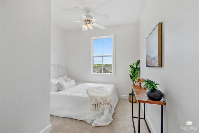 4102 Scenic Crossing, Manhattan, KS 66503