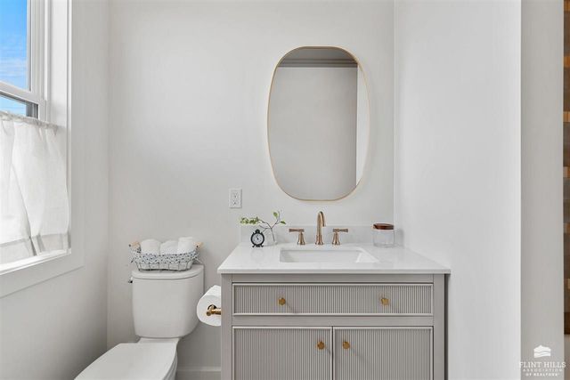 4102 Scenic Crossing, Manhattan, KS 66503